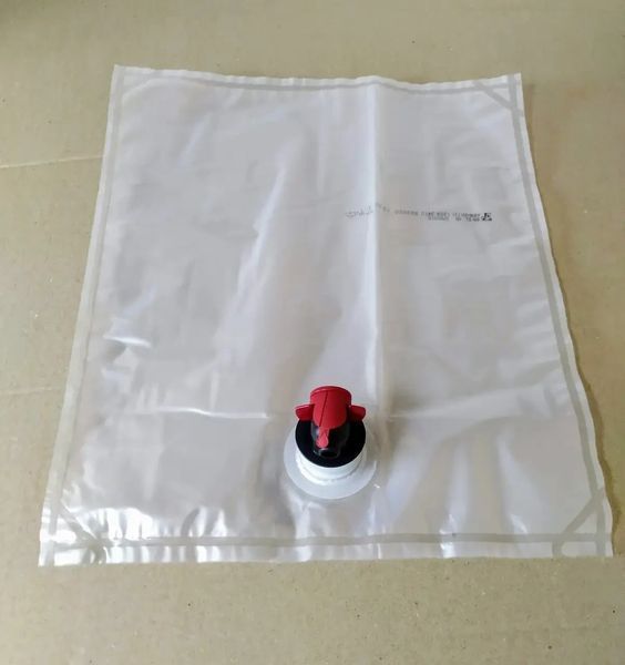 Пакет Bag in box 5л прозрачный с центральным краном BAG_5L_ЦК фото